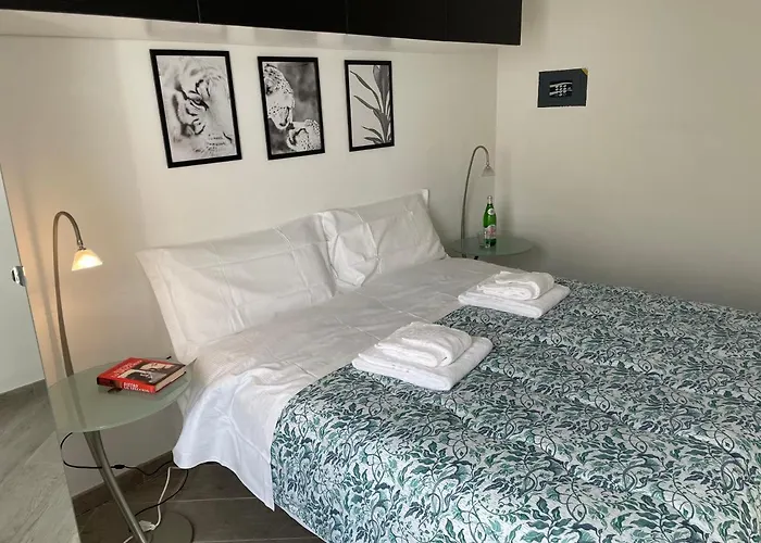 Ki House 아파트 파르마